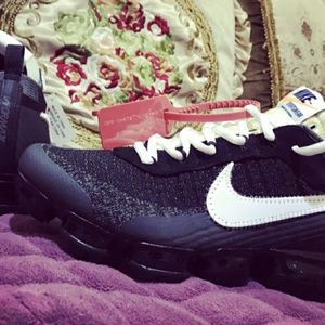 Off White Vapormax Black